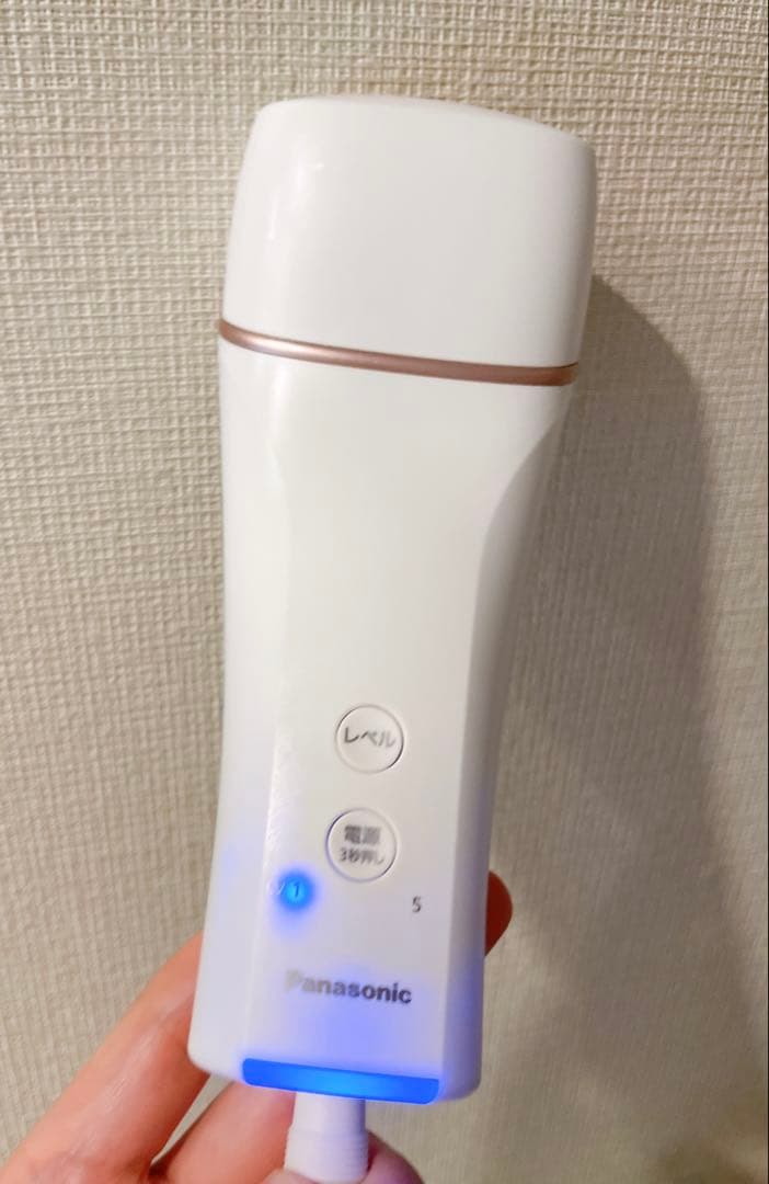 パナソニック光美容器 光エステ ボディ＆フェイス用 ES-WH75