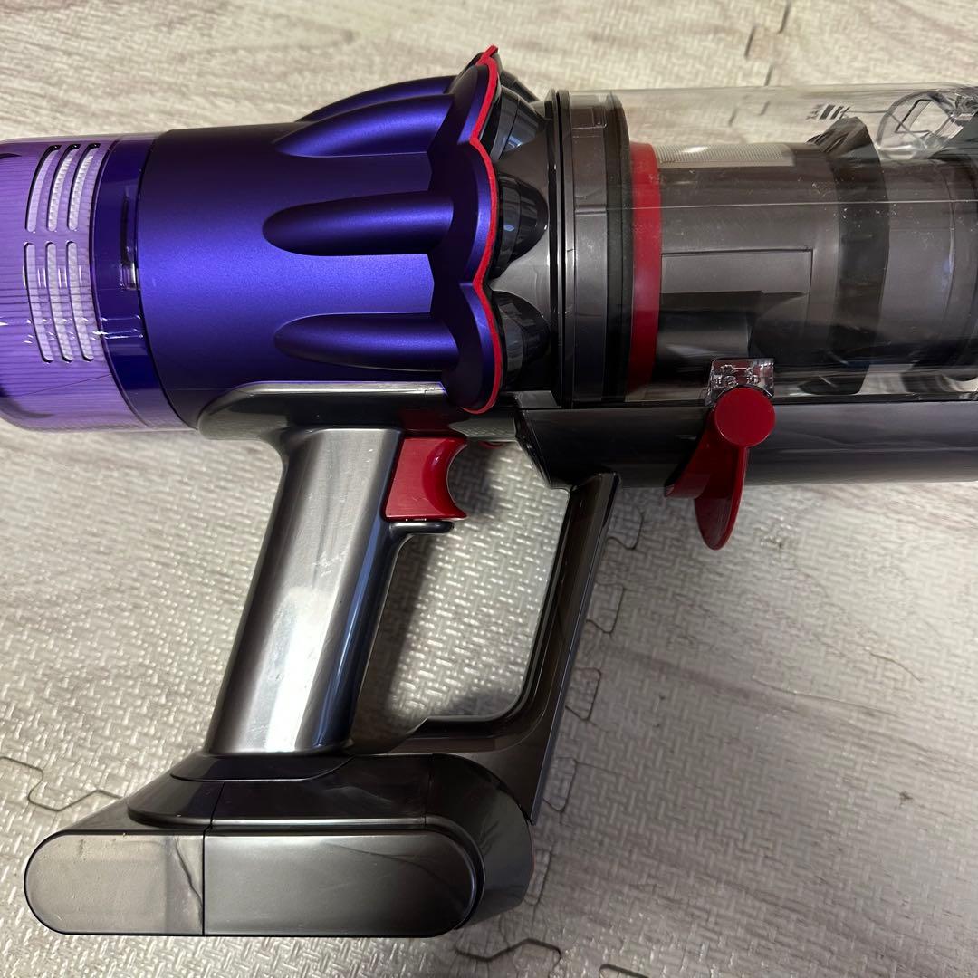 ⑬ Dyson ダイソンSV18 FF H コードレスクリーナー