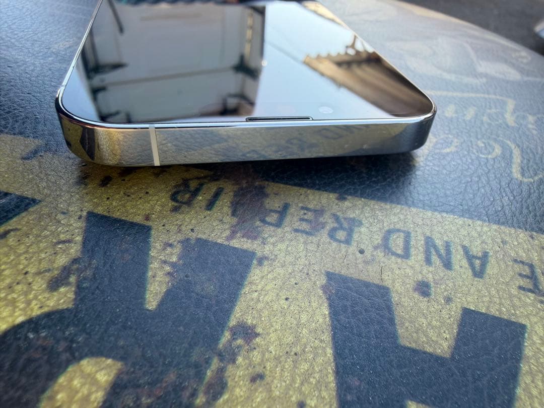 iPhone13pro 本体　シルバー