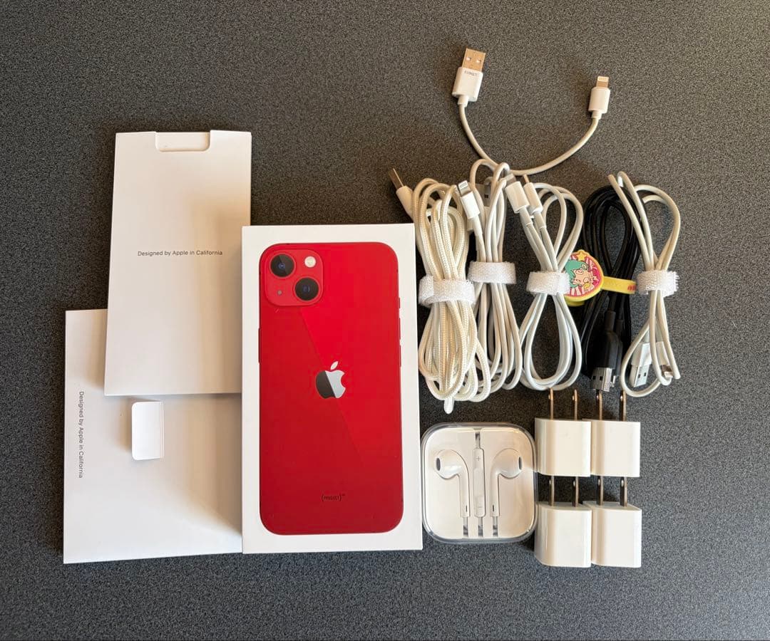 iPhone13 プロダクトレッド 128GB 本体、ケーブル・充電器付き