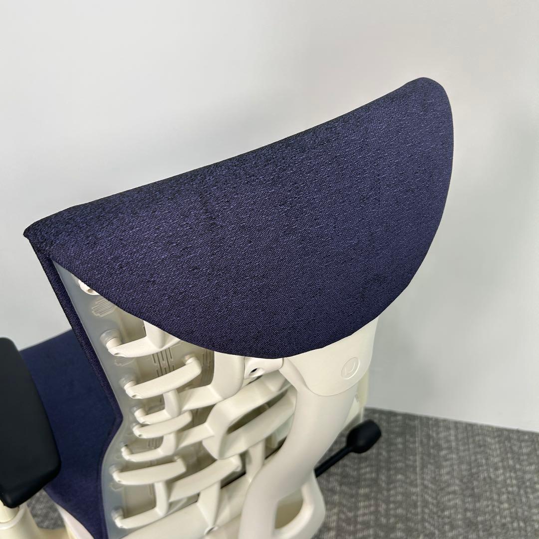H エンボディチェア ハーマンミラー ホワイト Embody ネイビー
