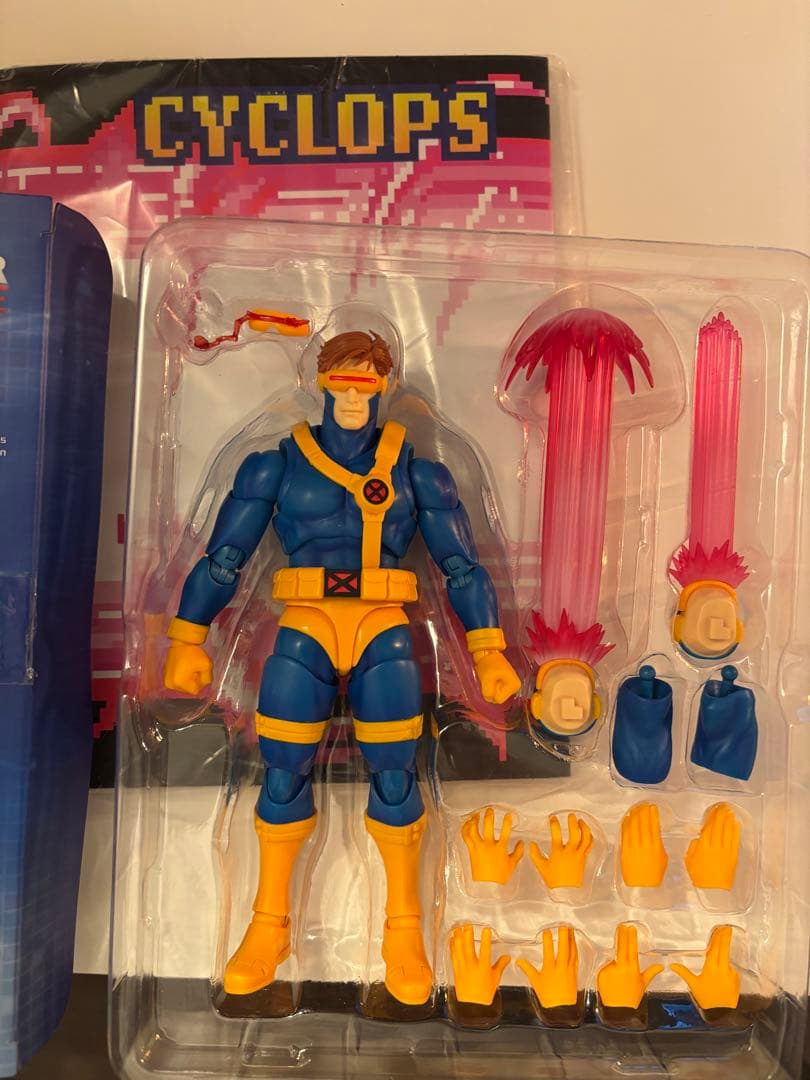 SHフィギュアーツ サイクロップス，マーベルレジェンド　MAFEX系