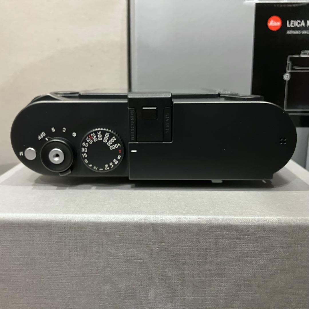 点検済 LEICA 246 M MONOCHROM +EVF2 +バッテリーx2