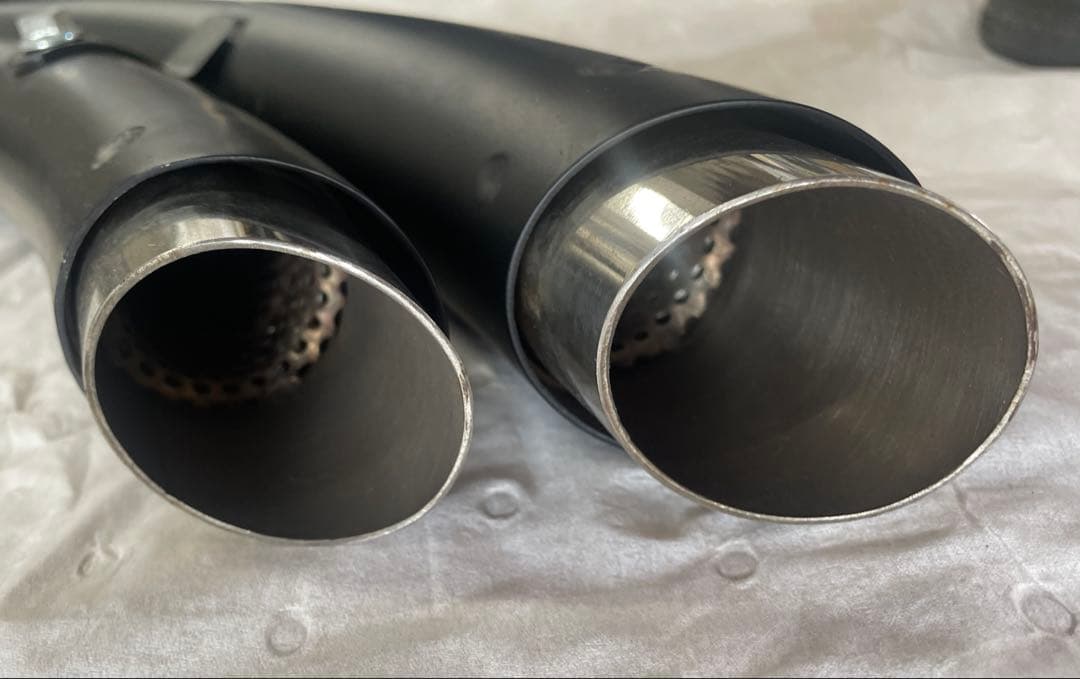 レブル250 (8Bk-MC49)GemClassic V4マフラー