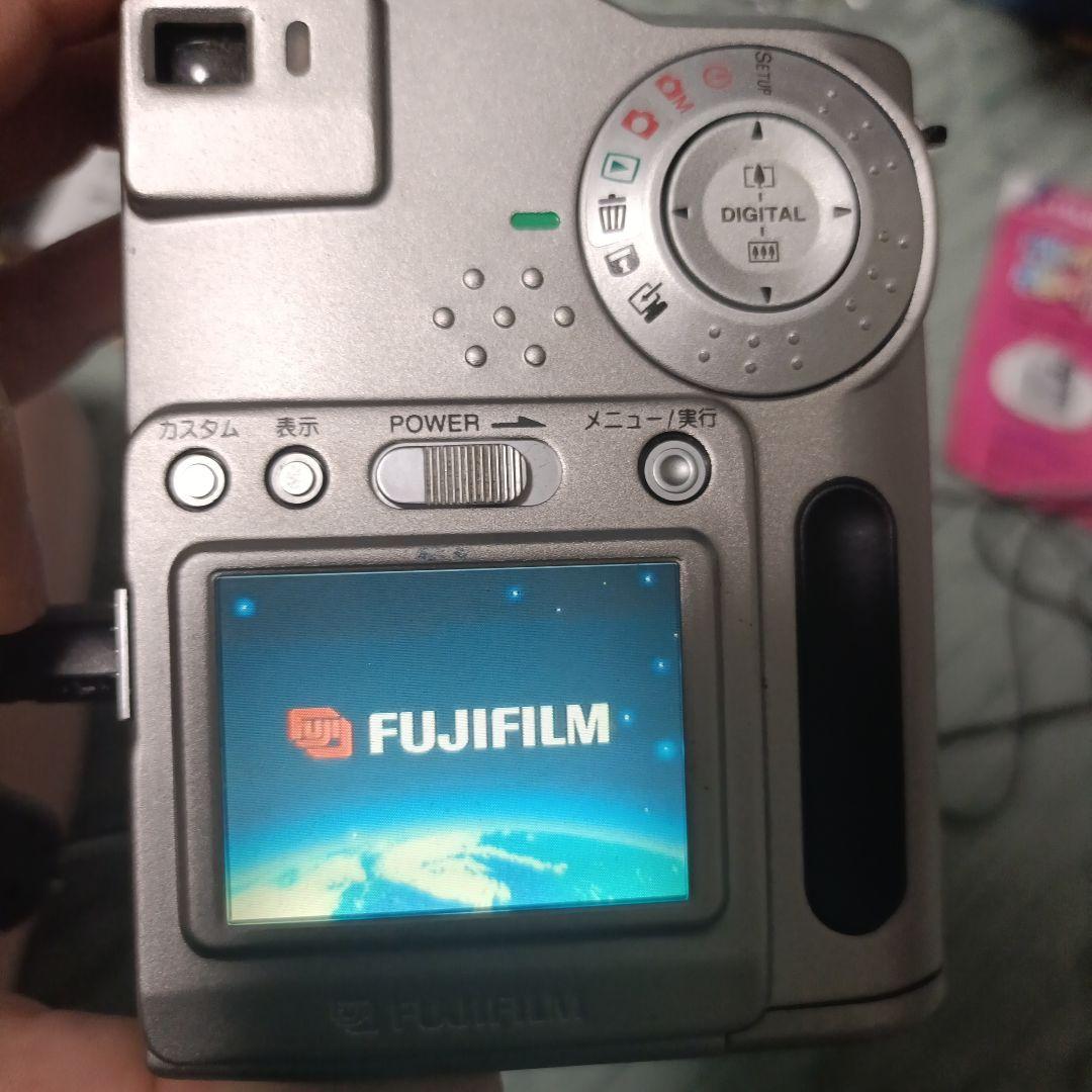 希少 Fujifilm FinePix 700 デジタルカメラ