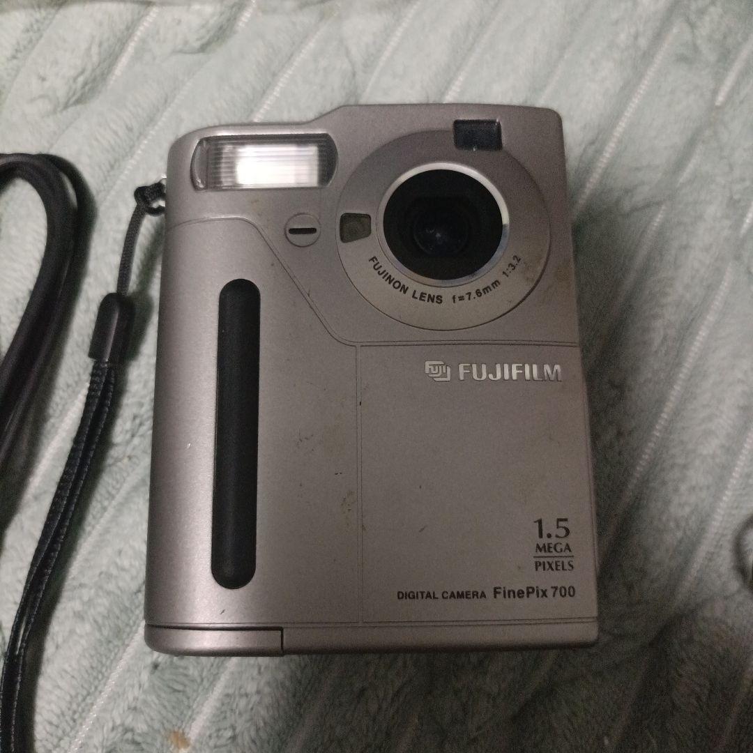 希少 Fujifilm FinePix 700 デジタルカメラ