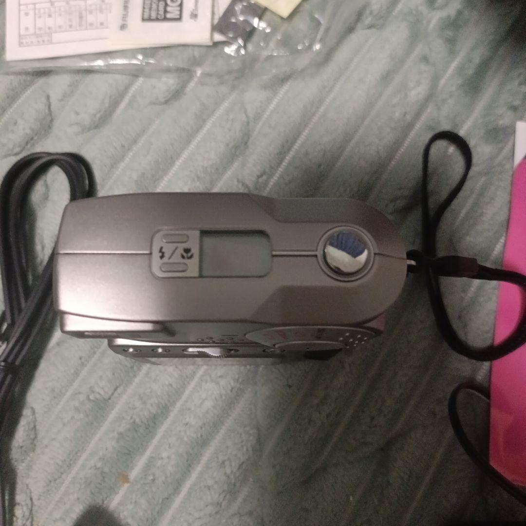 希少 Fujifilm FinePix 700 デジタルカメラ