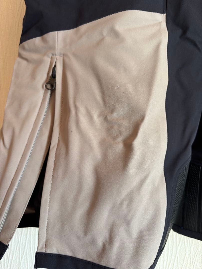 ONYONE デモチーム　スキーウエアー　上下セット　メンズＬサイズ