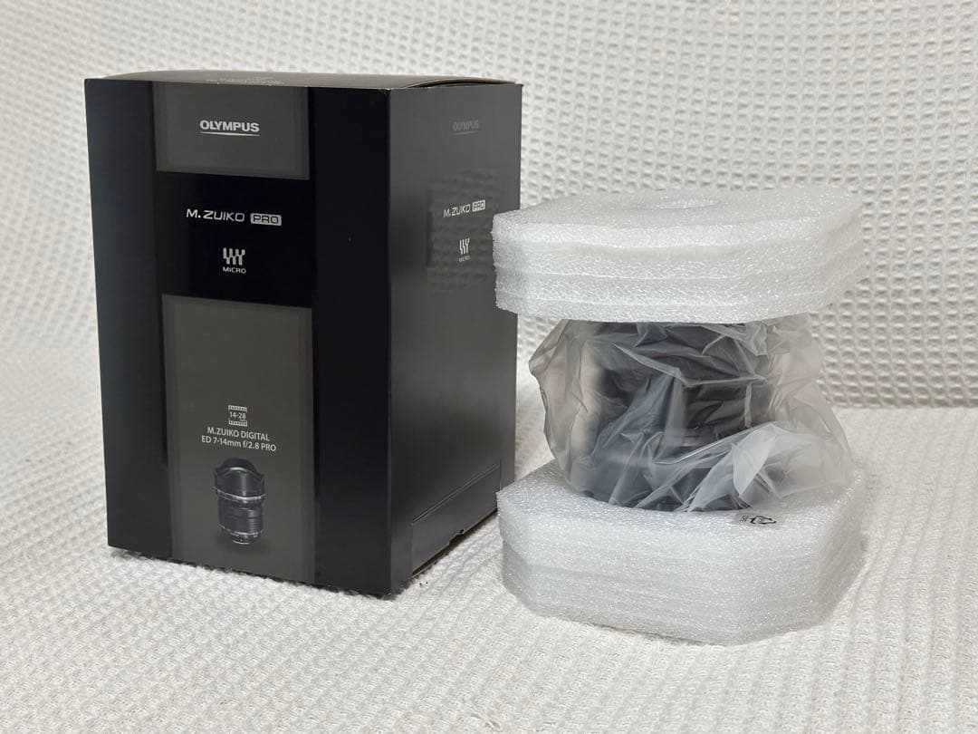 お値下げ♪M.ZUIKO DIGITAL ED 7-14mm f/2.8 PRO