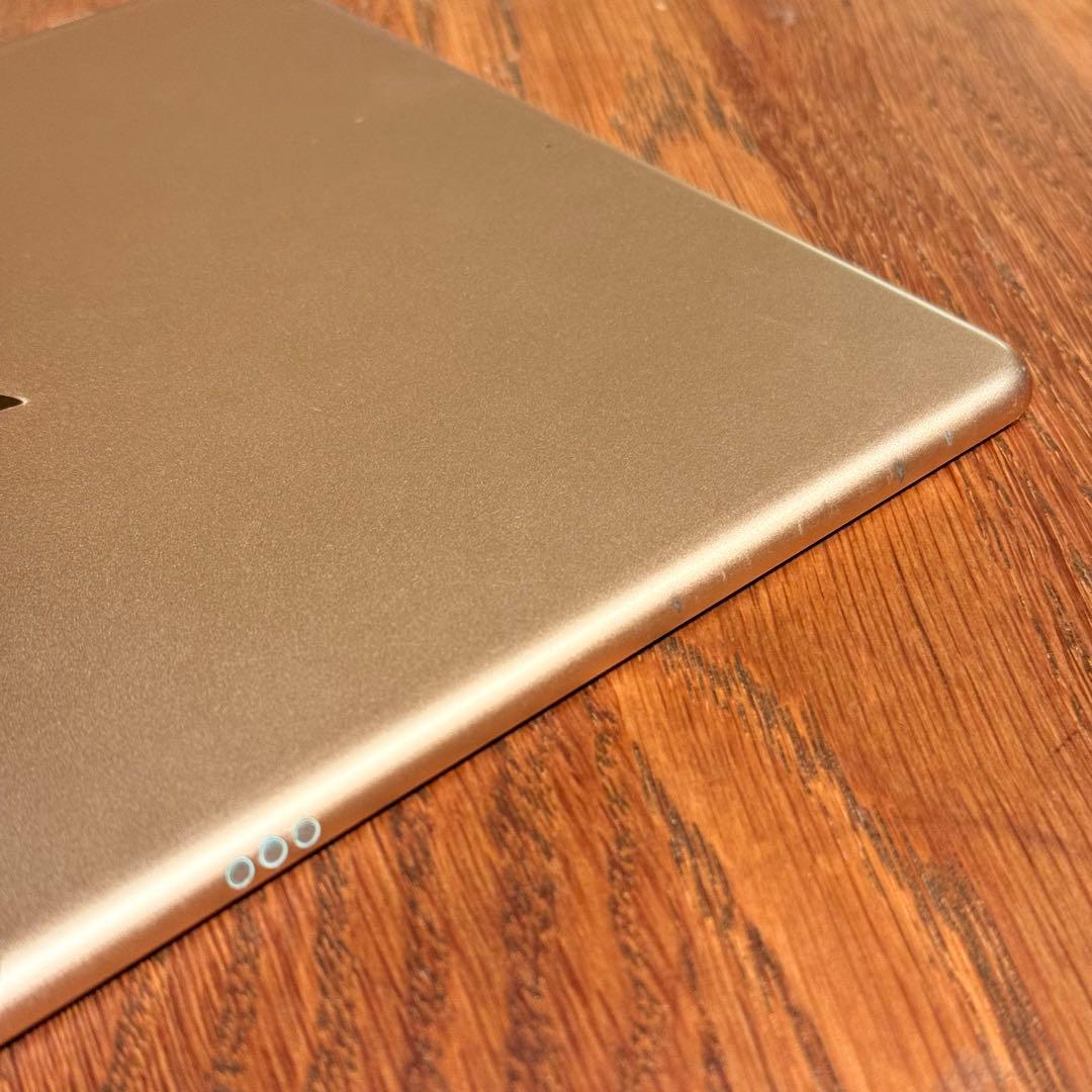 Apple iPad Air (第3世代) 10.5インチ　ゴールド　64GB