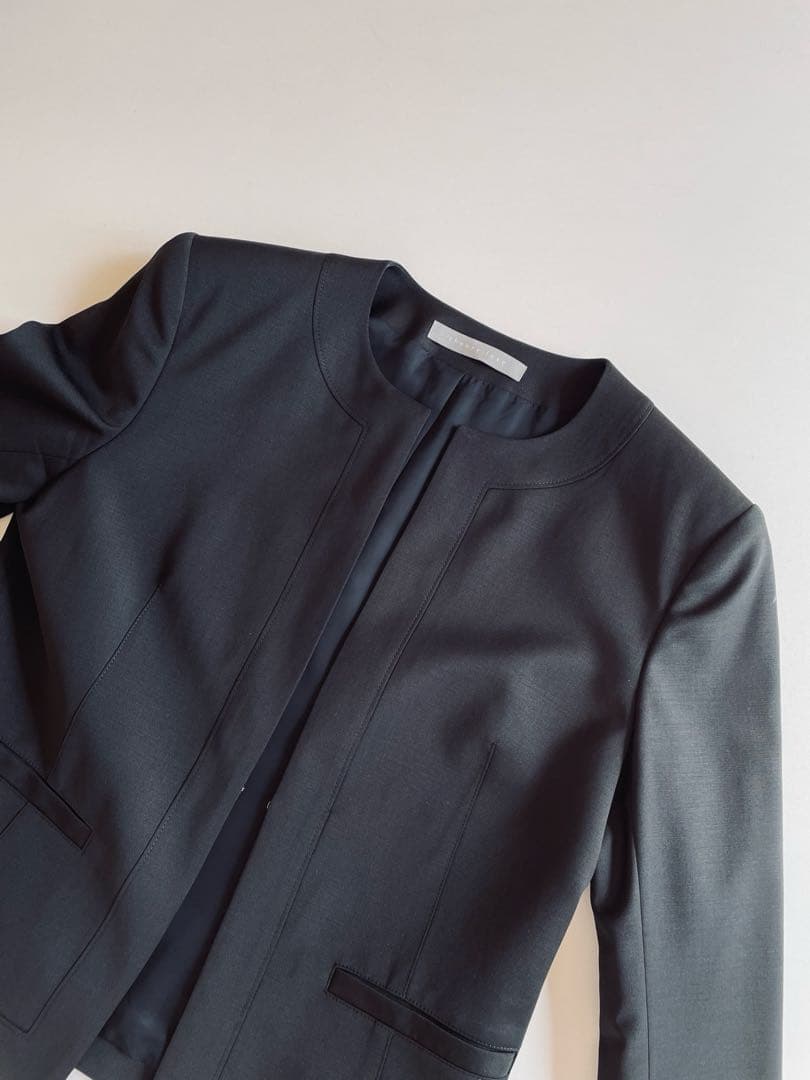 セオリーリュクス ジャケット ブラック 未使用級 サイズ40