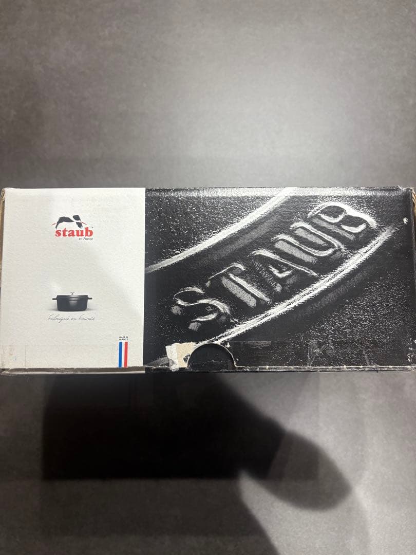 m*m様 新品未使用品 staub Cocotte Ronde 24cm ブラッ