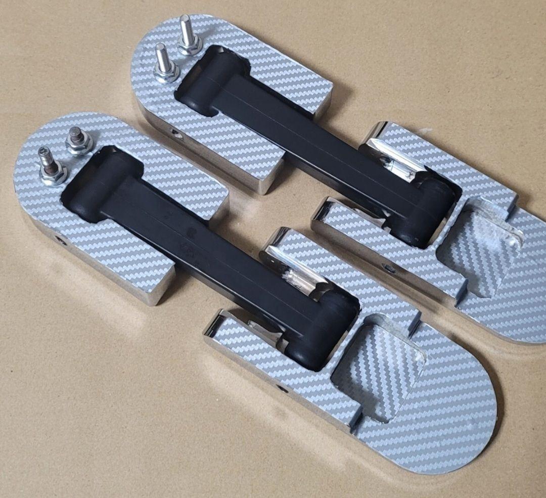 商談中【訳あり】ハマー　H2 ラッチハンドル　クリアルホイールズ製2点セット