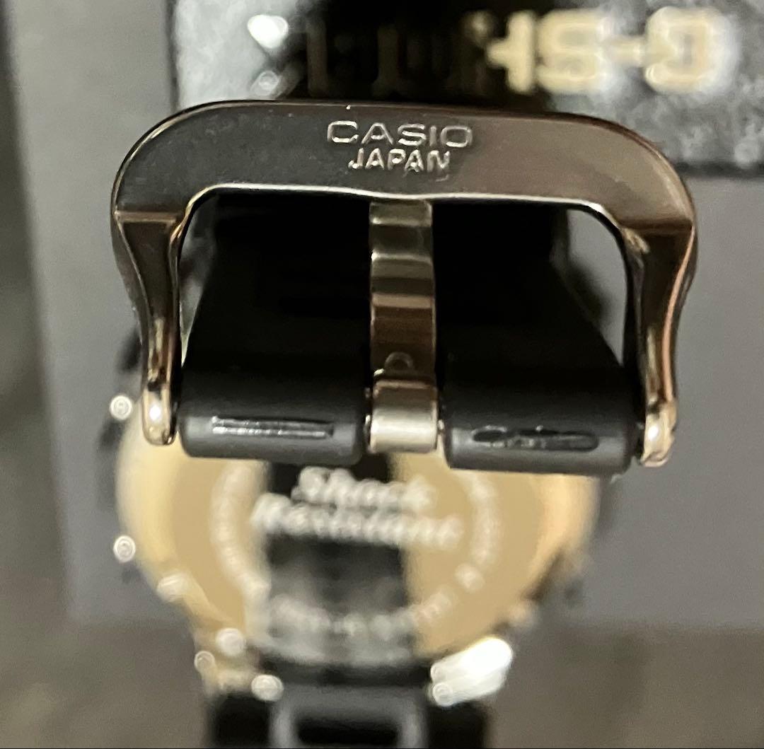 初代復刻モデル　G-SHOCK DW-5000R-1AJF