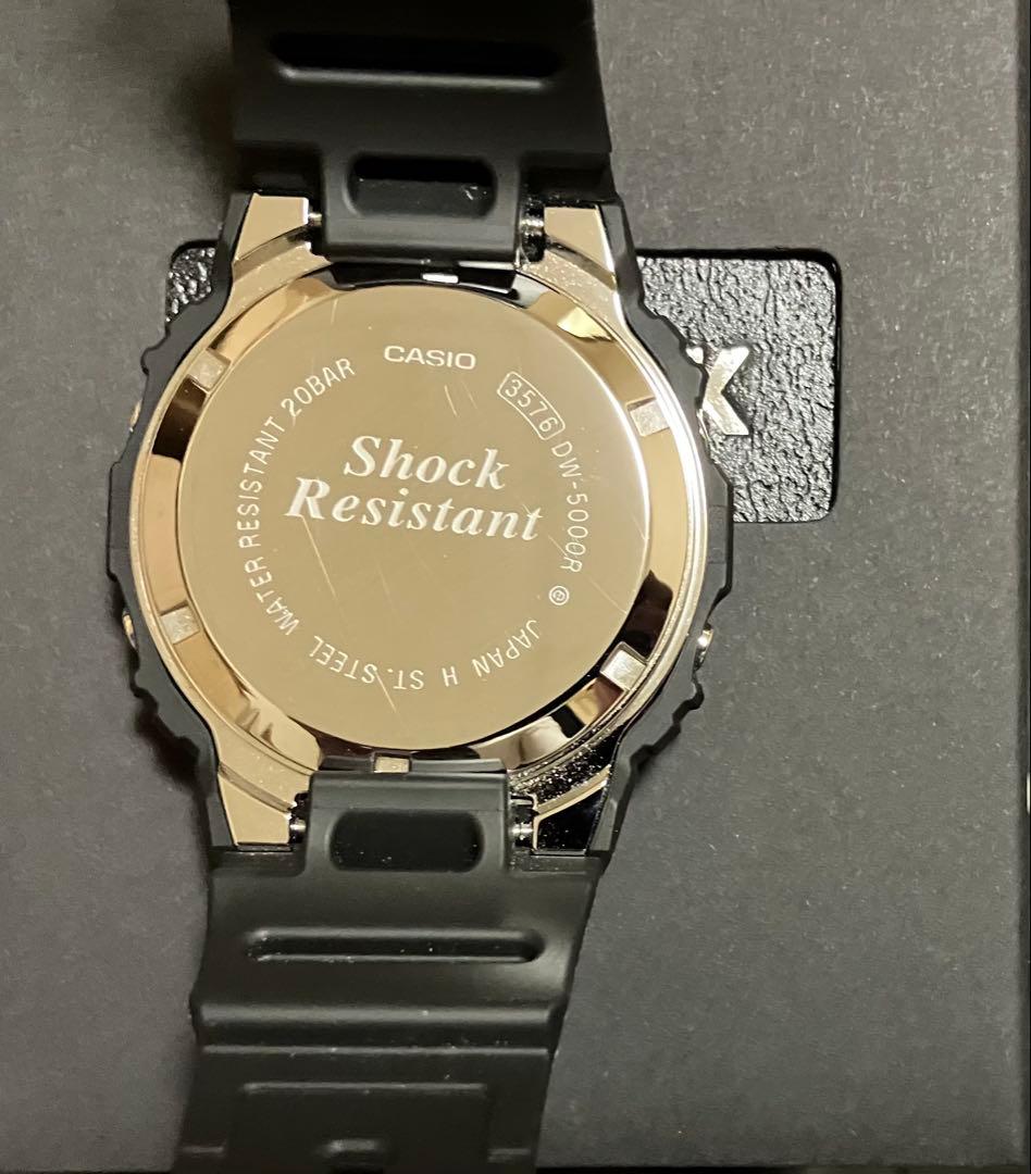 初代復刻モデル　G-SHOCK DW-5000R-1AJF