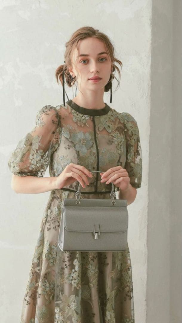 フラワーエンブロイダリードレス　花柄刺繍パーティードレス Lサイズ グリーン