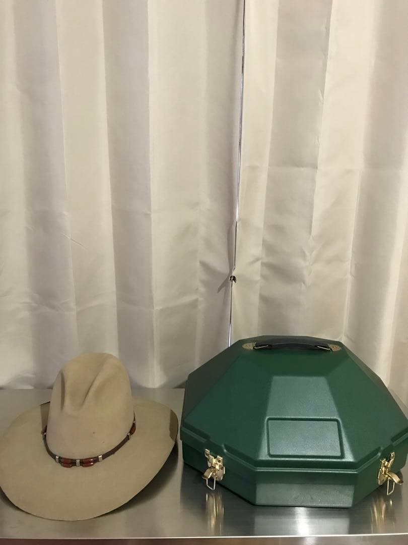 RESISTOL ハット　ケース付き