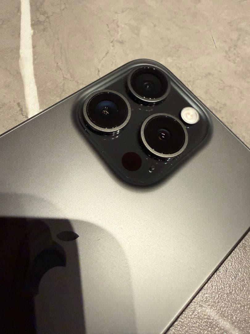 【美品】iPhone15Pro 128GB Applecare+2026年3月迄