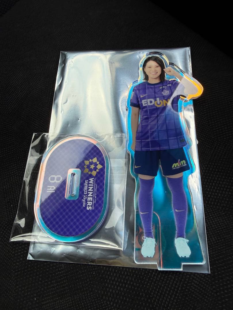 い*O様 サンフレッチェ 広島 レジーナ 8 小川愛 オーロラ アクリルスタンド