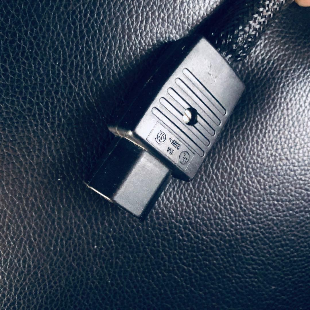 【伝説6】CAMELOT 社 PM-650 power cable 1.5m長