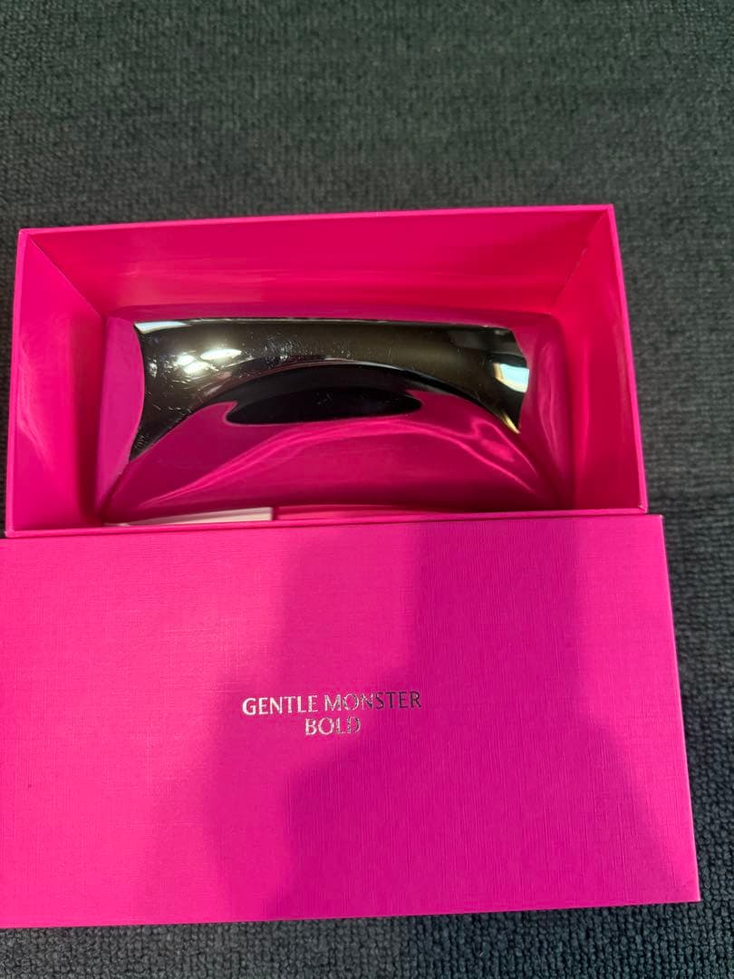 小物 GENTLE MONSTER EVE01