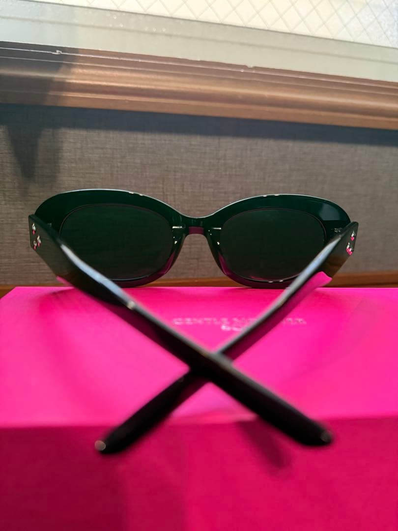 小物 GENTLE MONSTER EVE01