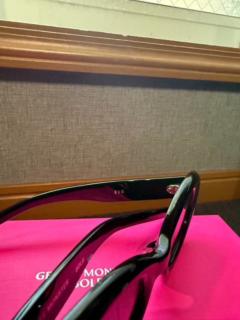 小物 GENTLE MONSTER EVE01