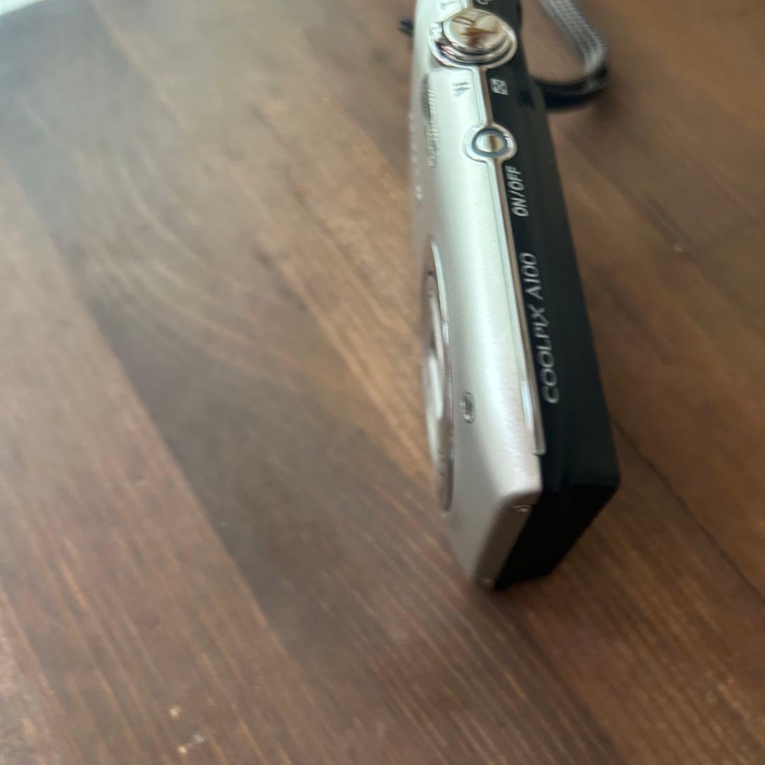 Nikon COOLPIX A100 コンパクトデジタルカメラ