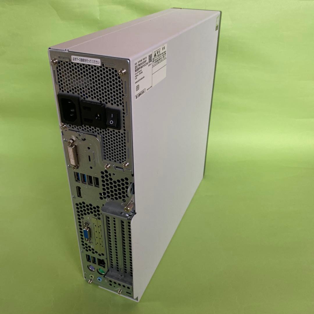 Windowsデスクトップ ESPRIMO D588BX / i5-9500 / 8GB