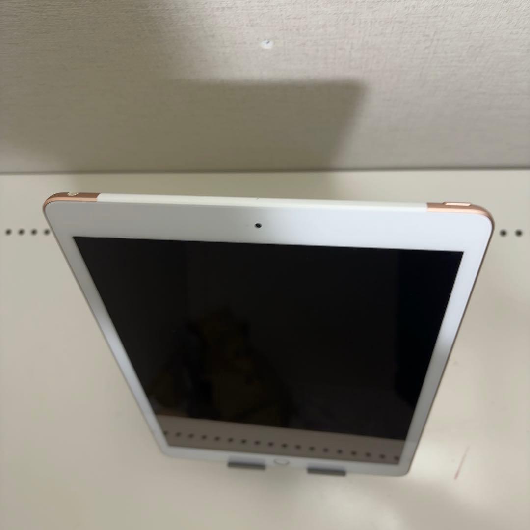 早い者勝ち　バッテリー良好　iPad 第8世代　32GB Cellular