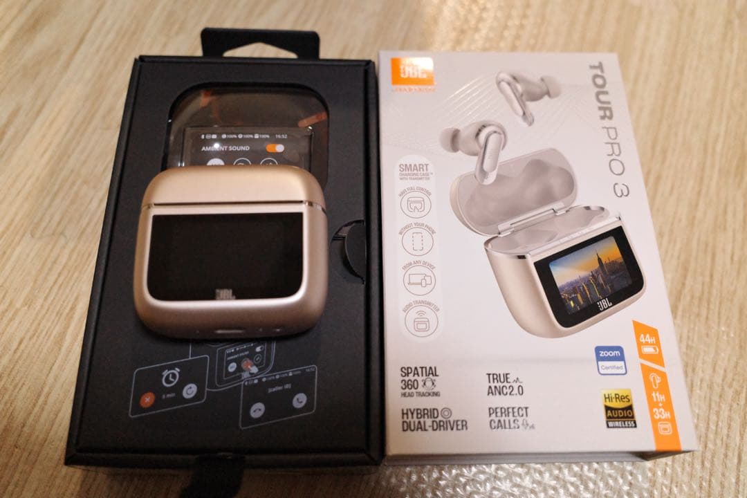 未使用に近い JBL Tour Pro 3 ワイヤレスイヤホン