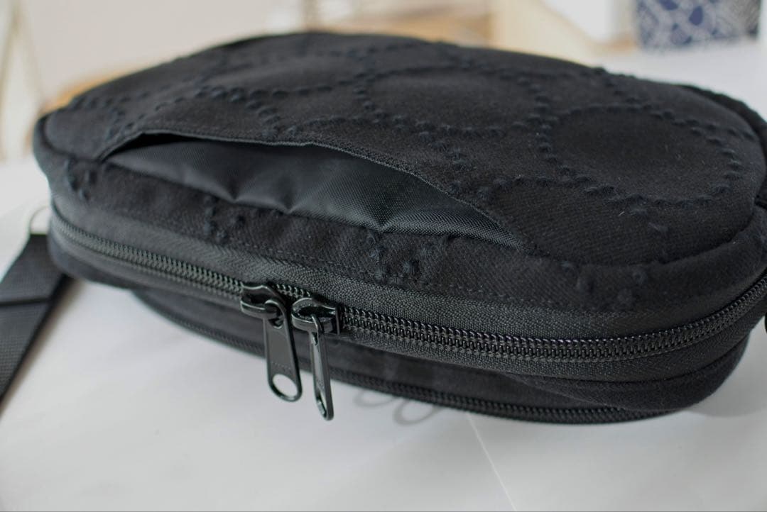 ミナペルホネン　dopタンバリンのカンガルーバッグ