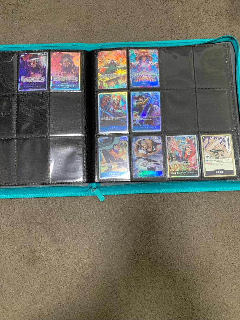 ワンピース カード　ファイル付き引退品