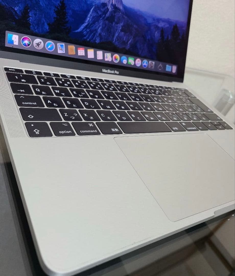 Apple MacBook pro 2017 13インチ 512G