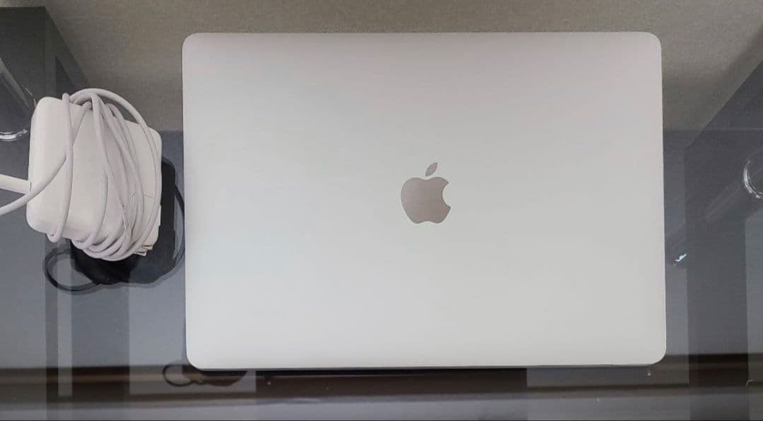 Apple MacBook pro 2017 13インチ 512G