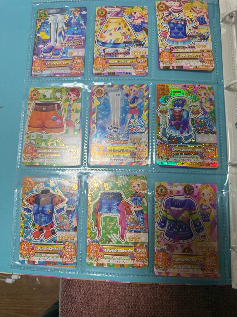 d*9様 アイカツカードまとめ売り バインダー付き