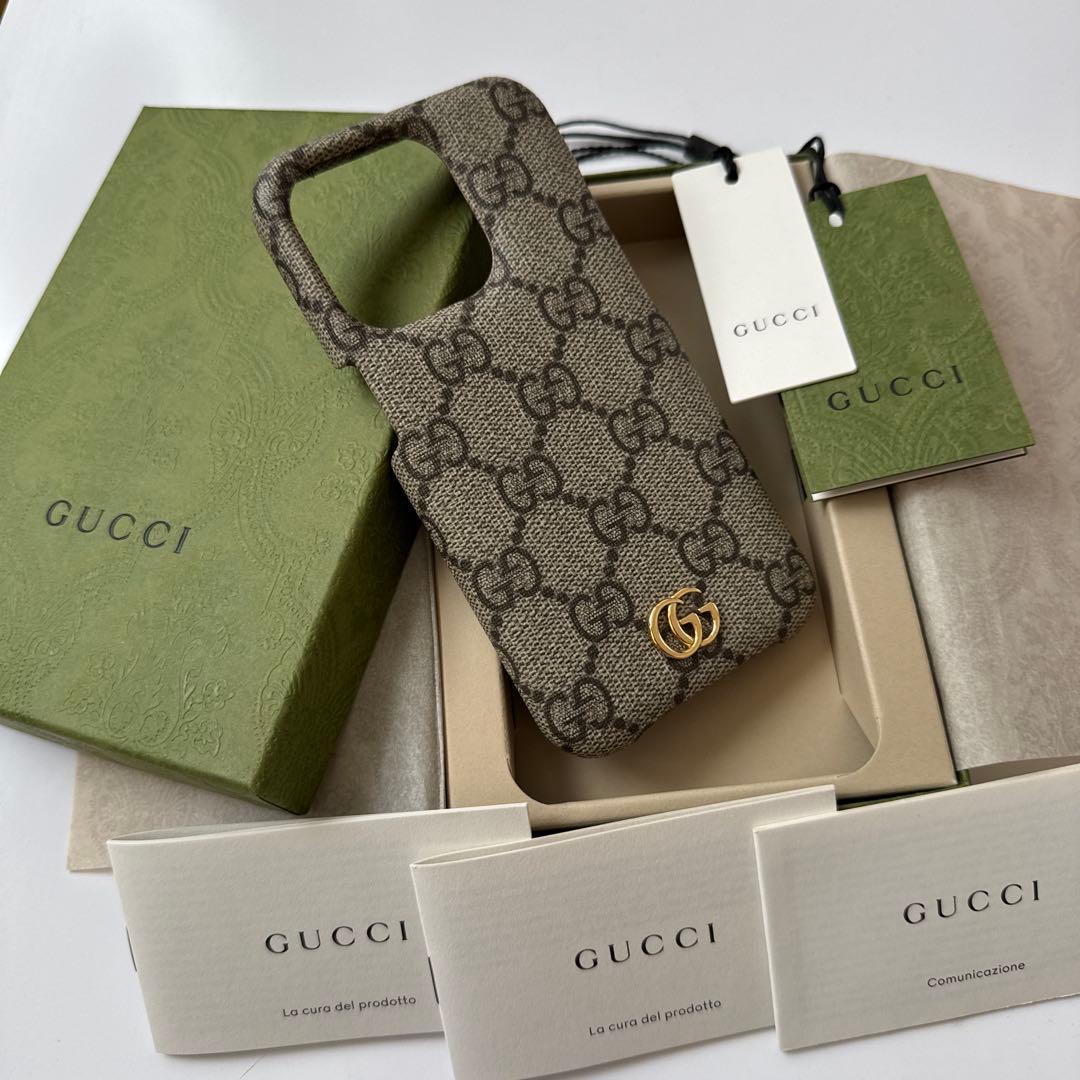 GUCCI・iPhone 15 pro ケース