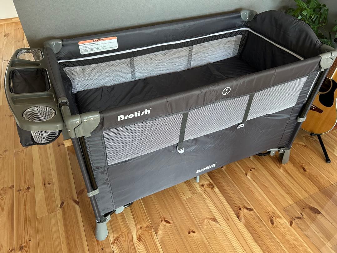ベビーベッド　折りたたみ　brotish