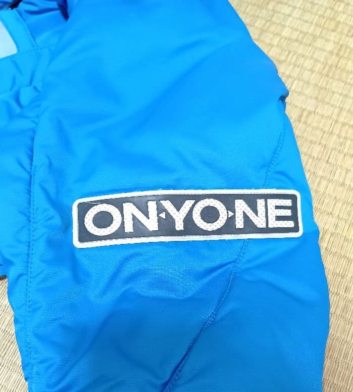 SALOMON サロモン スキーチーム オンヨネ ジャケット Lサイズ 良品