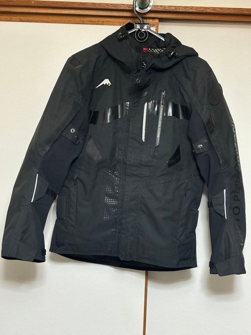 クシタニアロフトフードジャケットLサイズ