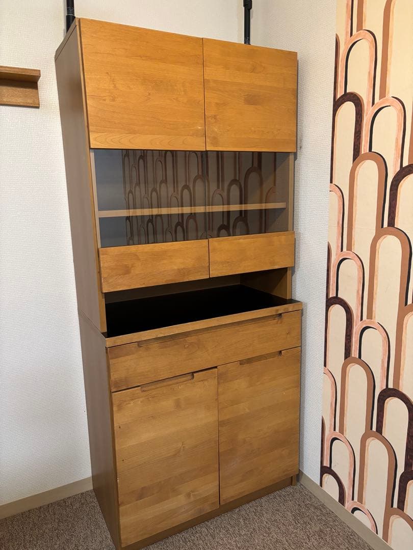 【送料込み】unico WYTHE 食器棚