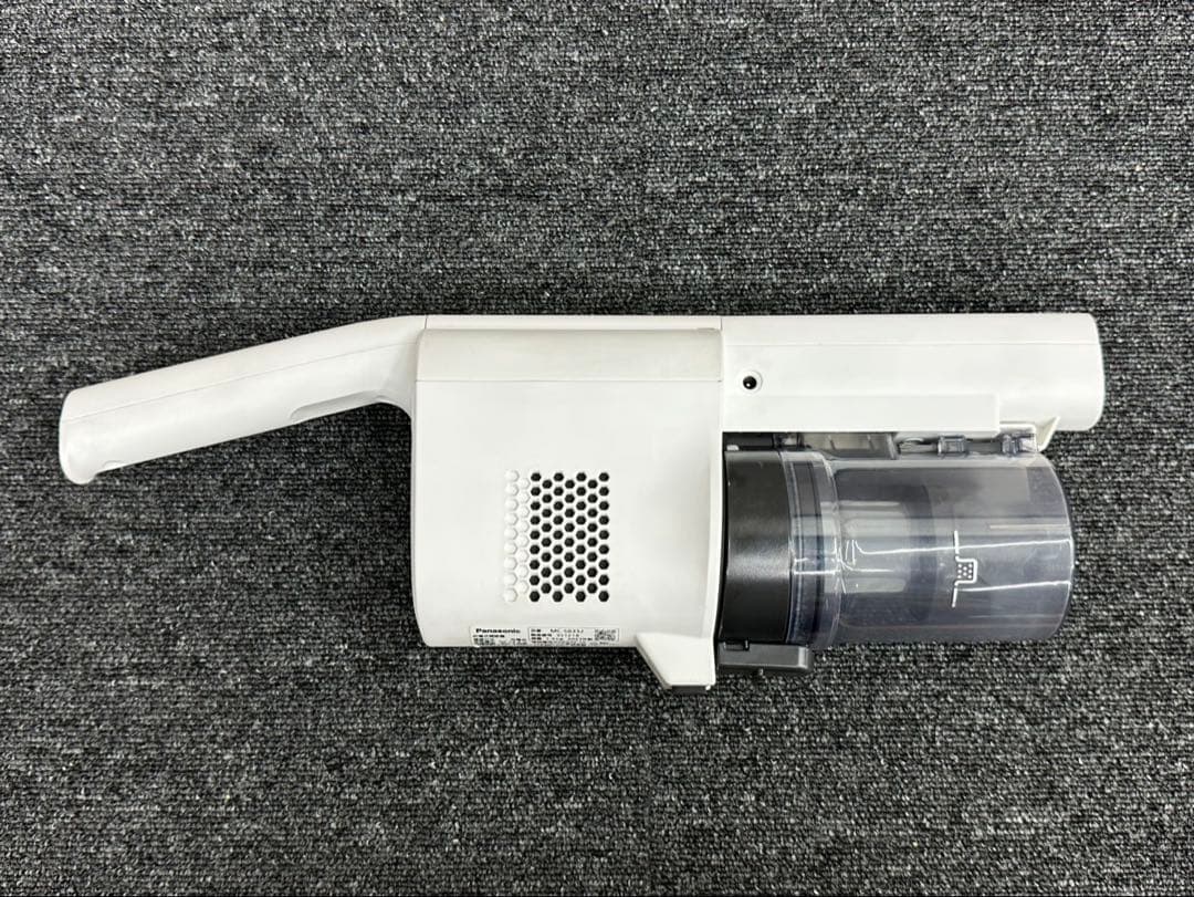 29分　2023年製Panasonic 掃除機　本体　MC-SB33J 格安中古