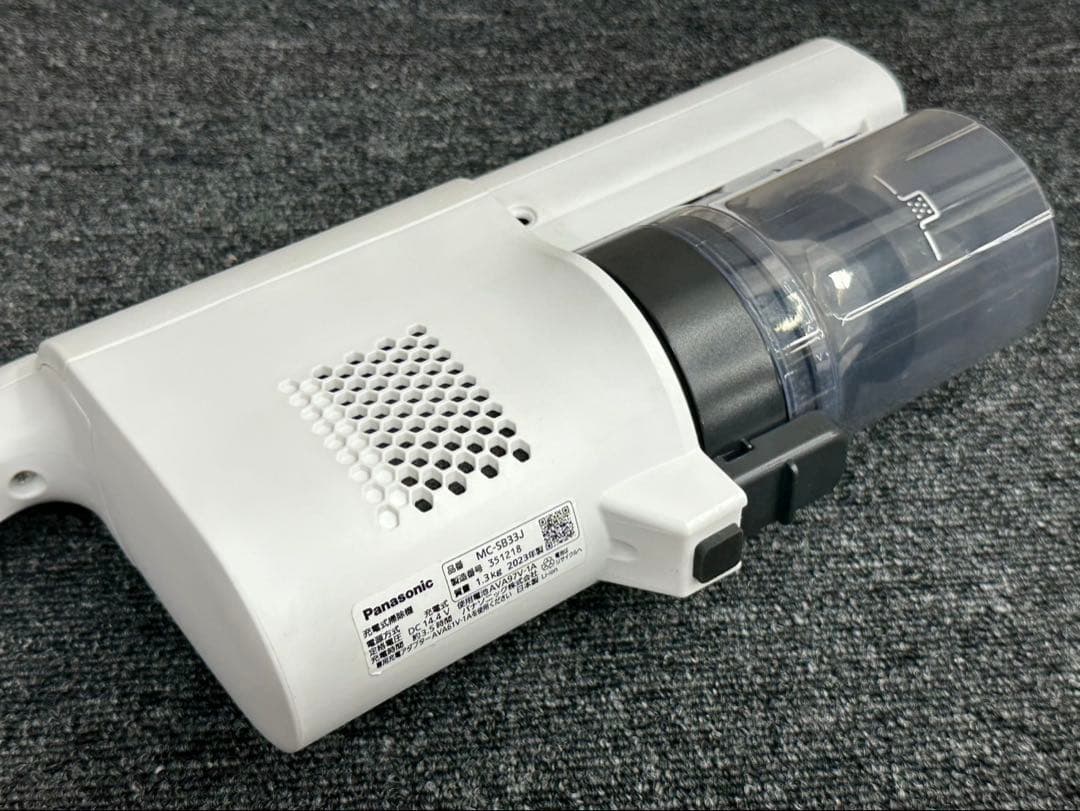 29分　2023年製Panasonic 掃除機　本体　MC-SB33J 格安中古