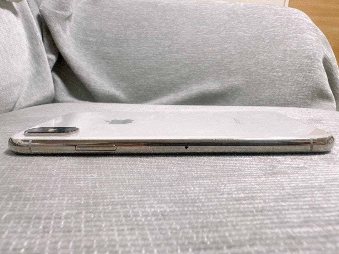 Apple iPhone X ホワイト 本体