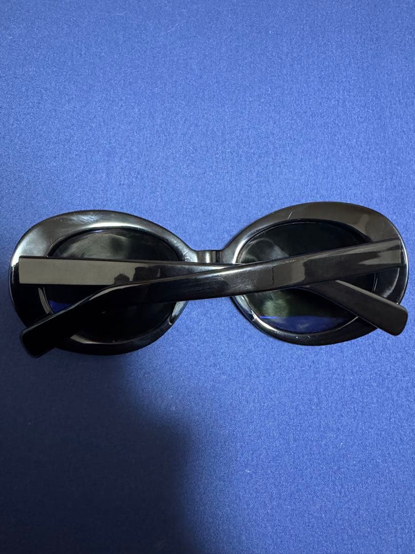 ナンバーナイン サングラス\"ONE\" カート・コバーンモデル