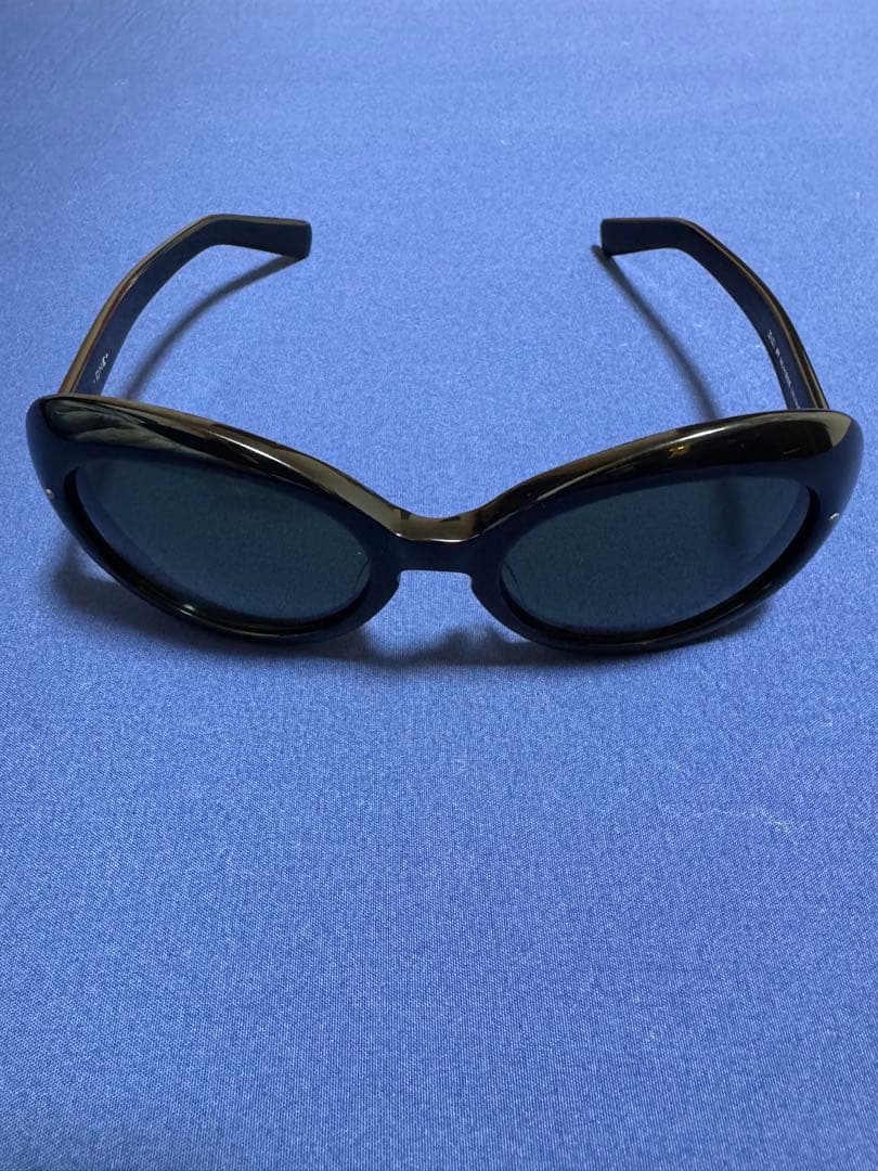 ナンバーナイン サングラス\"ONE\" カート・コバーンモデル