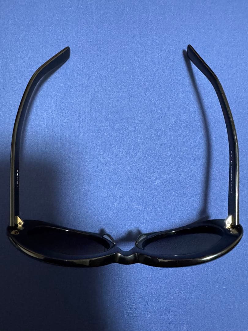 ナンバーナイン サングラス\"ONE\" カート・コバーンモデル