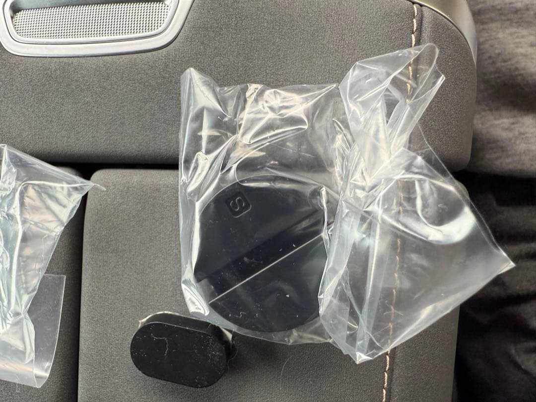 Qrio Lock１個・Qrio Key ２個・Qrio Card１枚セット