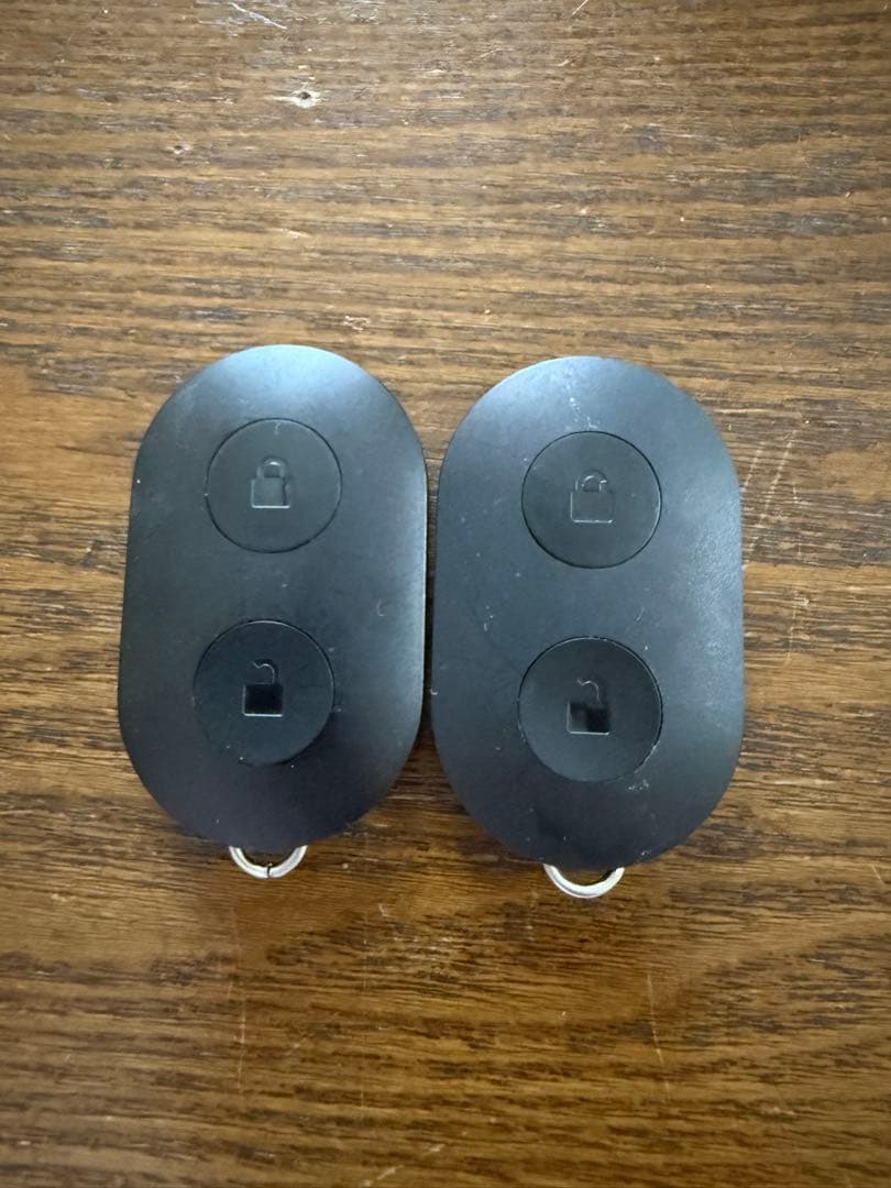 Qrio Lock１個・Qrio Key ２個・Qrio Card１枚セット