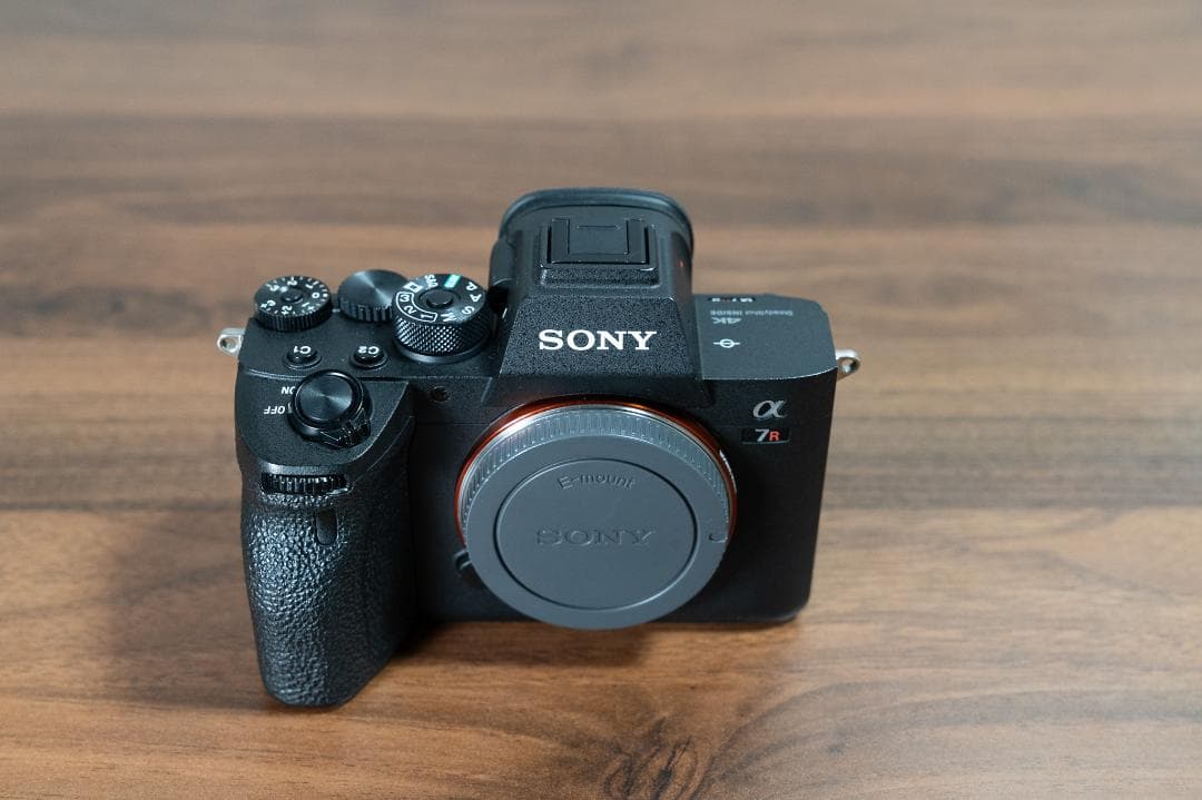 【美品】 SONY α7RM4 ボディ ILCE-7RM4 防湿庫保管
